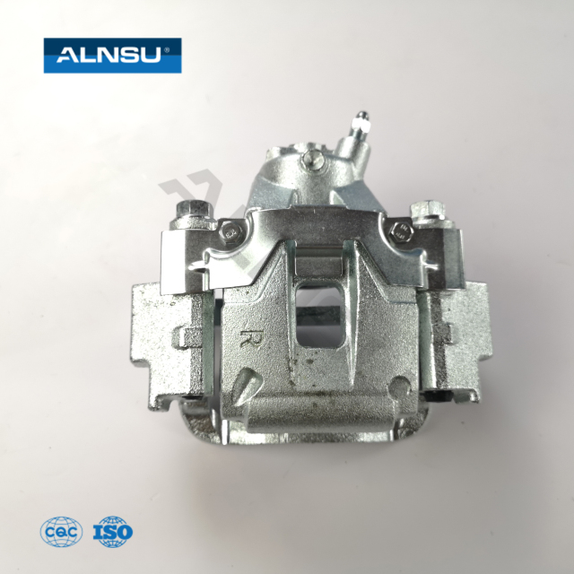 Brake master cylinder RHD for Toyota Land Cruiser UZJ200 URJ200 5700 47830-60080 47830-60110