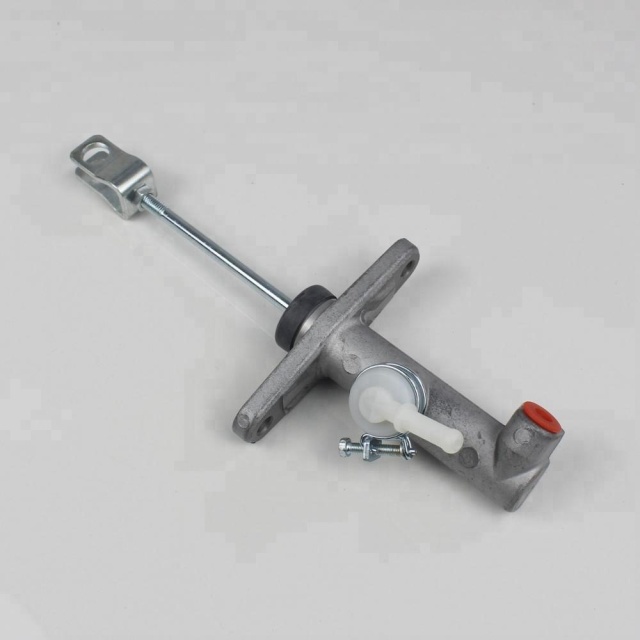 Cilindro maestro de embrague para 8-97162963-0 NKR NPR 897162963