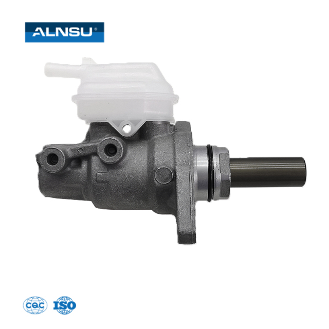 auto part brake master cylinder for TOYOTA RX300 RX350 MCU35 47028-48020
