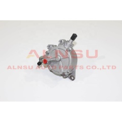 Vacuum pump for 14650-EB70A D22 D40 R51 YD25