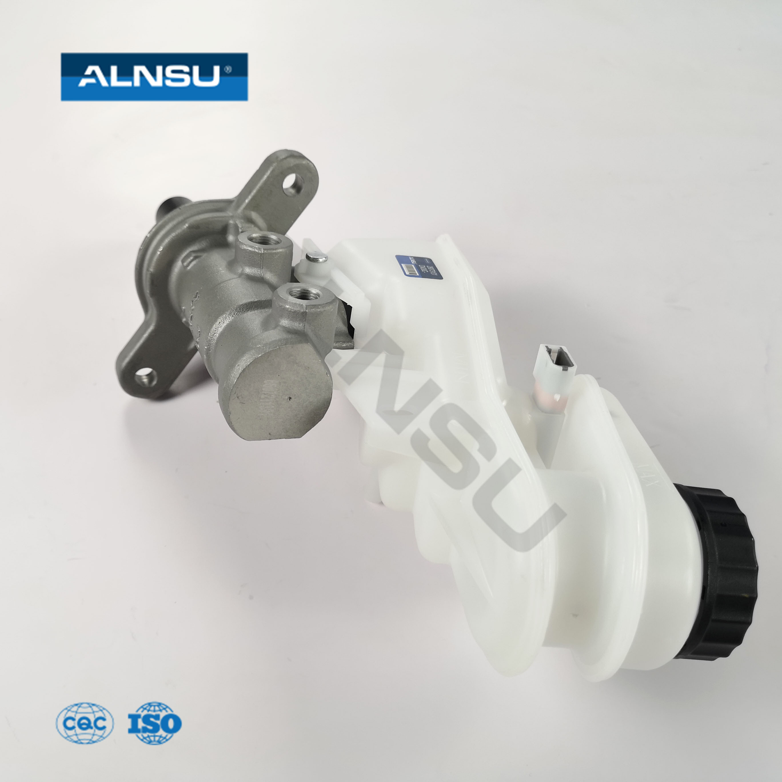 auto spare parts wholesale price brake master cylinder for Ford BT50 EB3C-2004HB