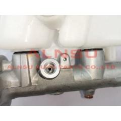 Brake master cylinder for Corolla ZZE122 47201-1A370