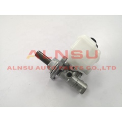 Brake master cylinder for 47201-26810 KDH212 LHD 15-17