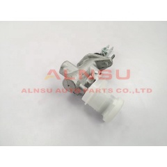 Clutch master cylinder for L200 MR995034
