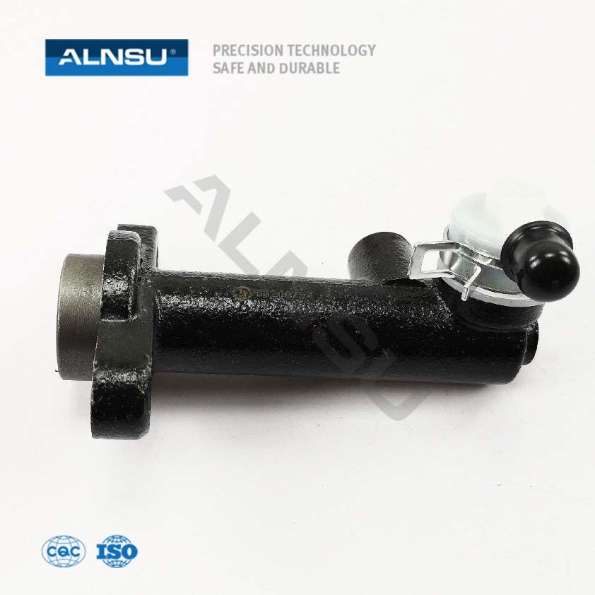 clutch master cylinder For MB334520 MB334580 FE444