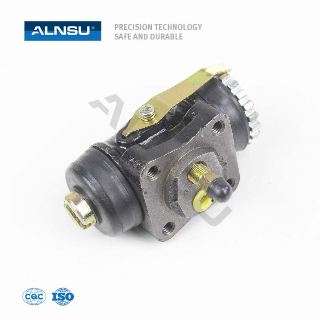 Front Brake wheel cylinder For Landcruiser BJ60 47530-69045