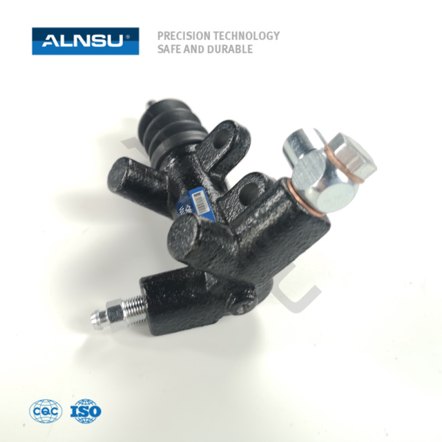 Factory price Good Quality Auto Car Parts Clutch Slave Cylinder For AXP40 5A 31470-0D010 31470-0D011 31470-52020