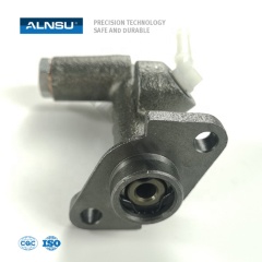 Clutch master cylinder for Mazda E2200 S47P-41-400A