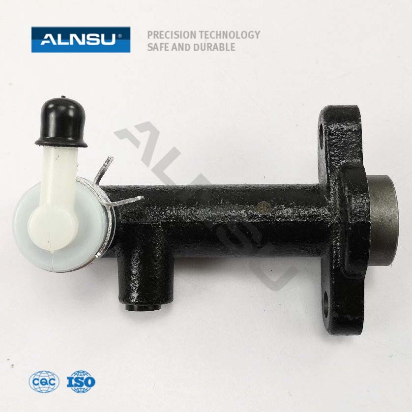clutch master cylinder For MB334520 MB334580 FE444