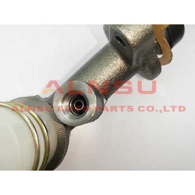 clutch master cylinder for TFR16 8-97136445 5/8