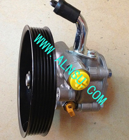 Hot sell Hight quality Auto Power steering pump for Mitsubishi for L200 4D56 MR992871