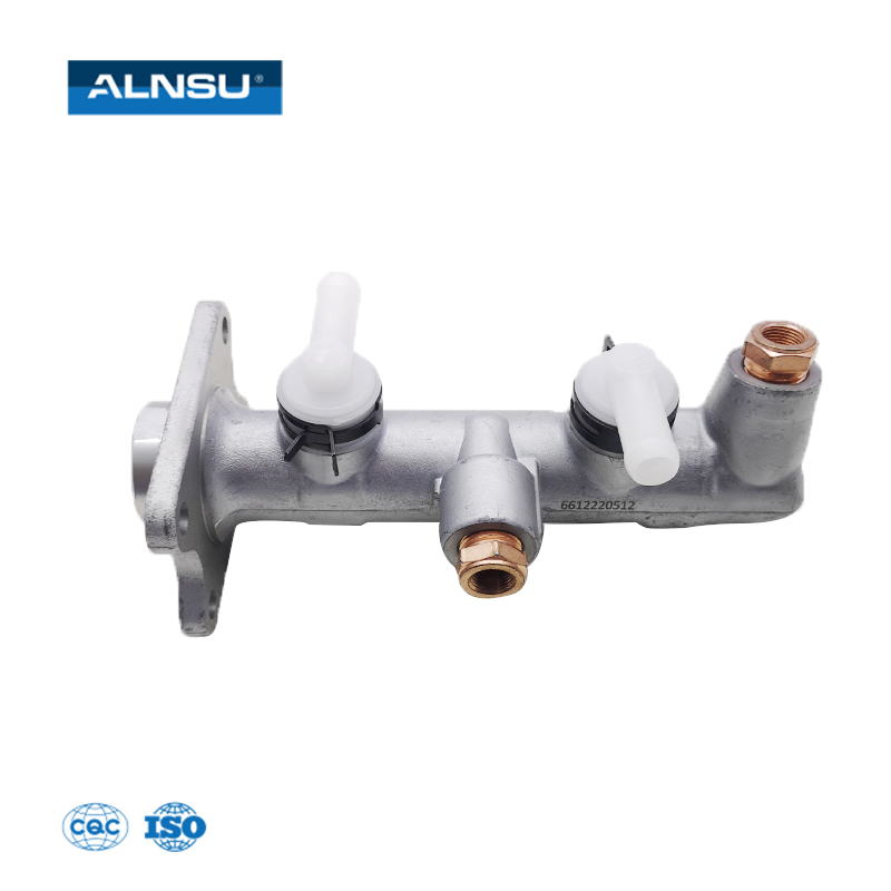 Cilindro maestro de freno de automóvil para TOYOTA BU112 BU100 DYNA200 47201-37070 47201-37060 47201-37030