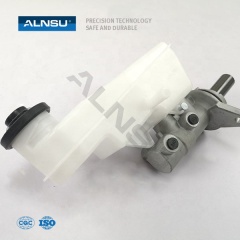 Brake master cylinder for GUN112 KUN112 47201-0K390 47201-0K610