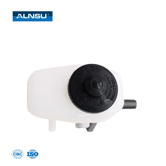 auto part brake master cylinder for TOYOTA TRJ120/GRJ120/RZJ 47028-60020