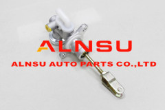 clutch master cylinder FOR NAVARA D40 30610-EB70A 30610-JR80B 30610-5X01B