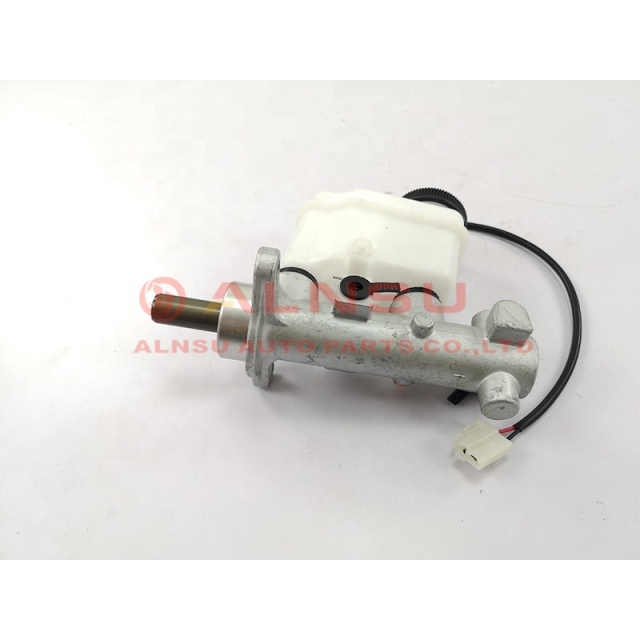 Cilindro maestro de freno para UR79-43-400 BT50 UN 2500 06-