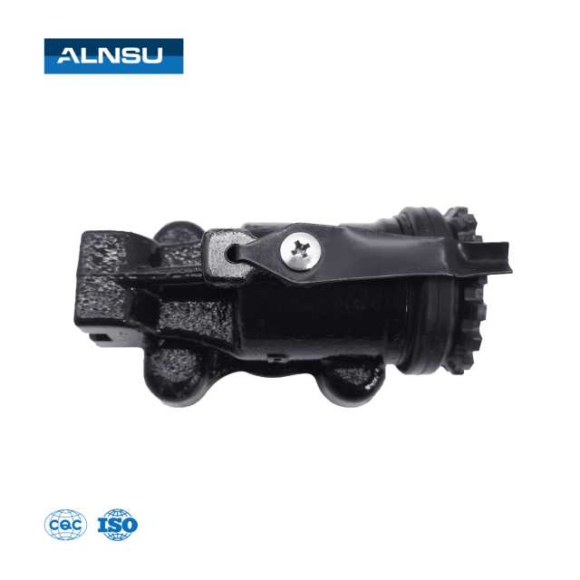 High quality Brake Wheel Cylinder For ISUZU NPR 4BD1 8-97078614-0 RH