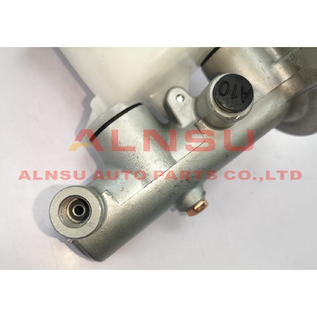 Cilindro maestro de freno para Suzuki Jimny 51100-70A00 LHD