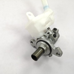 Brake master cylinder for C12 B17 HR16 D6010-3DF3A D6010-EM31A