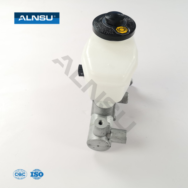 Auto spare parts wholesale price brake Master Cylinder for TOYOTA FZJ71 HZJ7 47201-60511