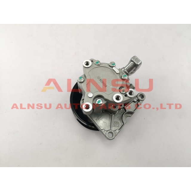 Bomba de dirección asistida para W163 ML320 ML350 A0024668201 A0024668601 A0044661401 A0044667801 A0024663801 0024662401 0024664601