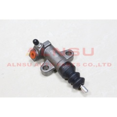 Cilindro esclavo de embrague para NAVARA R51.D40.YD25.QR25 D2 30620-EA00A 30620-06S00 30620-0T003 30620-56G00 30620-48P61 30620-T7210