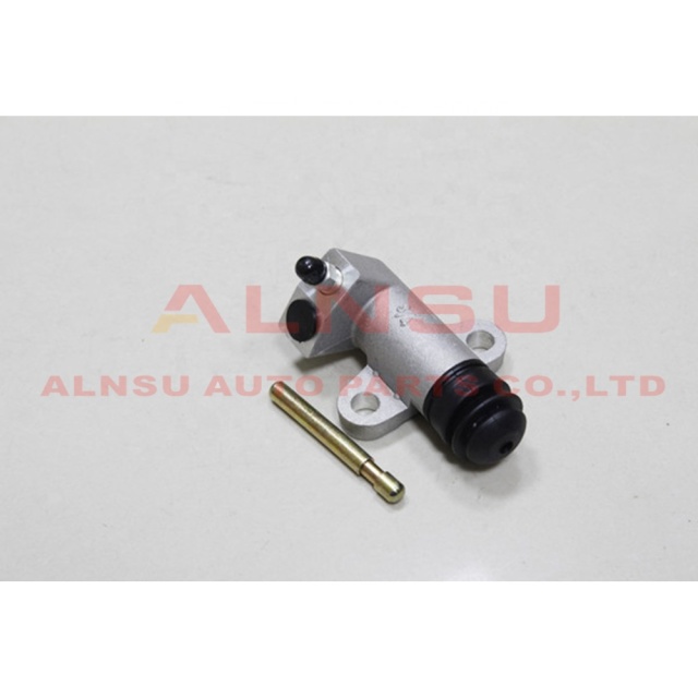 Cilindro esclavo de embrague para Nissan 720 Z24 Z22 30620-T8002