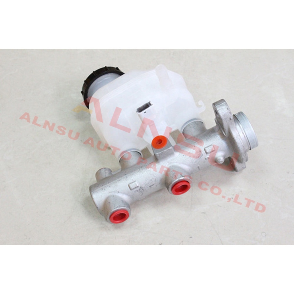 Cilindro maestro de freno para MR527633 CS7 CS6A CS3A 7/8 4625A288 MR527468 MR527470