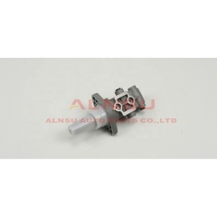 Brake master cylinder For TOYOTA Hiace KDH213 TRH2O3 47207-26030 47207-26020