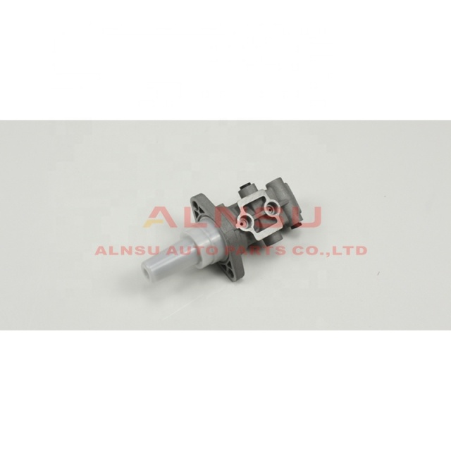 Brake master cylinder For TOYOTA Hiace KDH213 TRH2O3 47207-26030 47207-26020