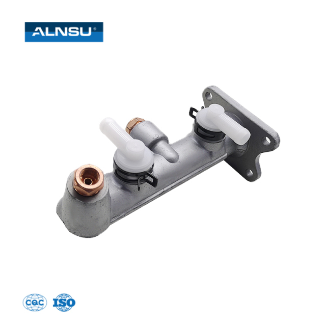 Cilindro maestro de freno de automóvil para TOYOTA BU112 BU100 DYNA200 47201-37070 47201-37060 47201-37030