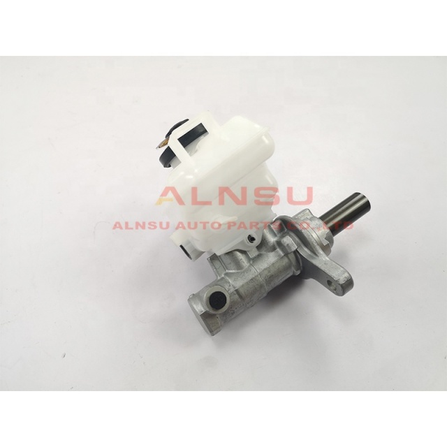 Brake master cylinder for 47201-26810 KDH212 LHD 15-17