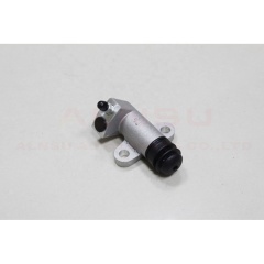 Cilindro esclavo de embrague para Nissan 720 Z24 Z22 30620-T8002