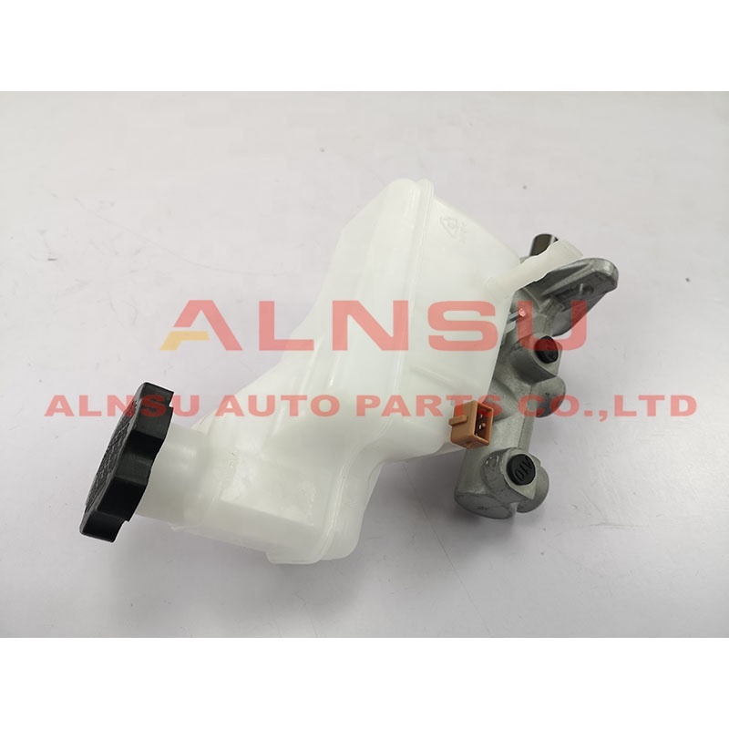 Brake master cylinder for DODGE I10 58510-0X010
