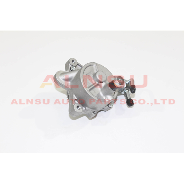 Vacuum pump for 14650-7T401 14650-7T40A D22 Y61 TD25 TD27 QD32