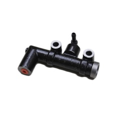 clutch master cylinder for W02341990 mazda T3500