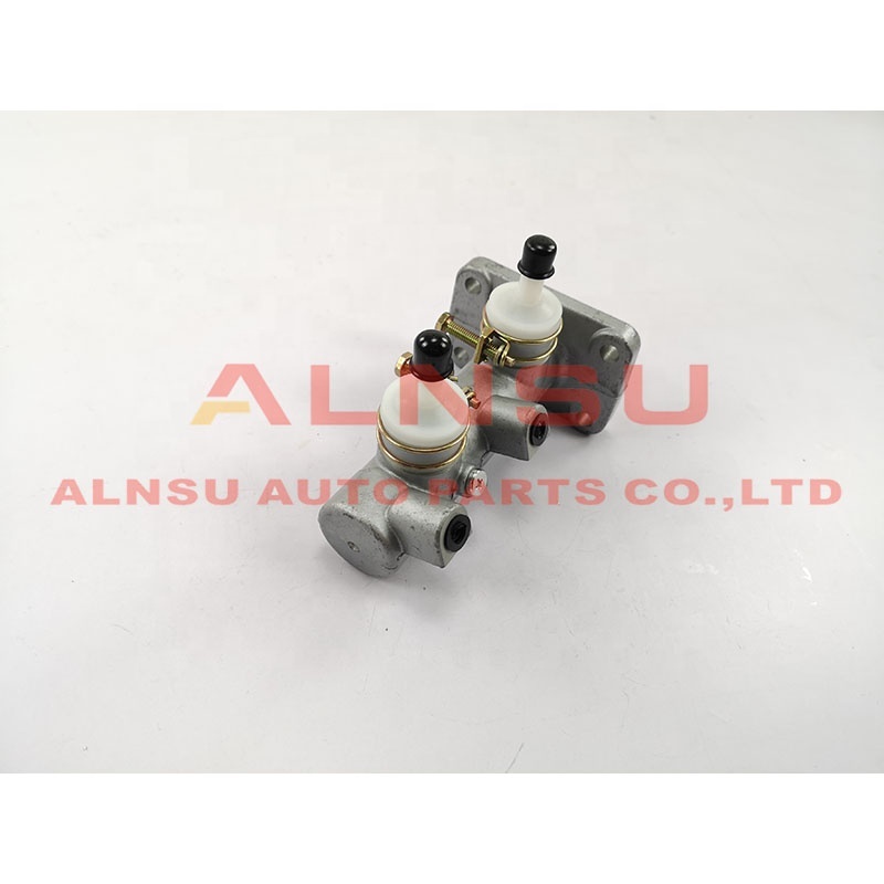 Brake master cylinder for NPR NKR 8-94441330-0 8-94249365-2 8-94254330-0 8-94254833-0 8-94441332-0