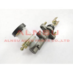 clutch master cylinder for TFR16 8-97136445 5/8