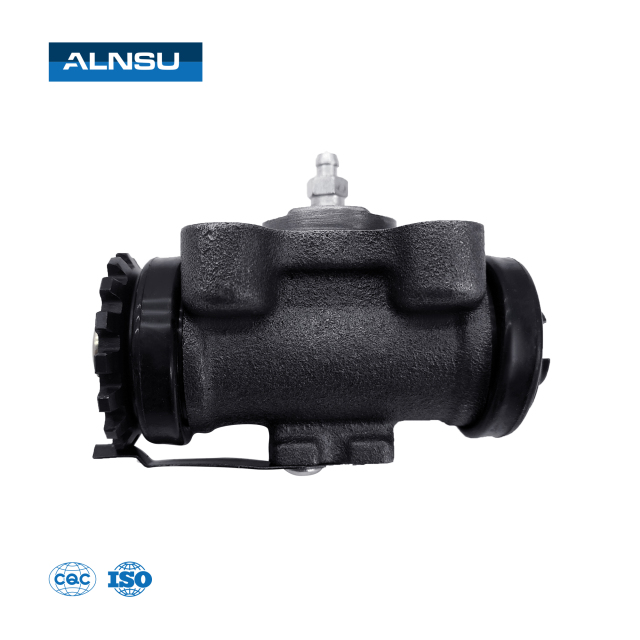 High Quality Brake Wheel Cylinder For ISUZU NPR 4BD1 8-97078619-0 RH