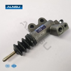 Clutch slave cylinder for Nissan Patrol Y60 30620-01J01