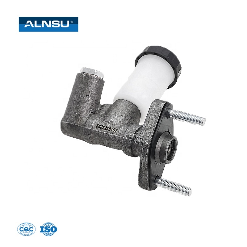 High Quality Auto Car Parts Clutch Master Cylinder For B1800 B2200 B2500 UB93-41-400B UC86-41-400B UB39-41-400B