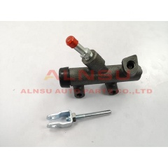 clutch master cylinder for NPR NKR 8-94258526-0 3/4
