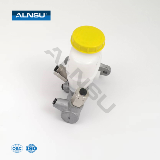 Cilindro maestro de freno RHD duradero y de alta calidad para NISSAN GA13 GA16 BTA305 46010-50Y02