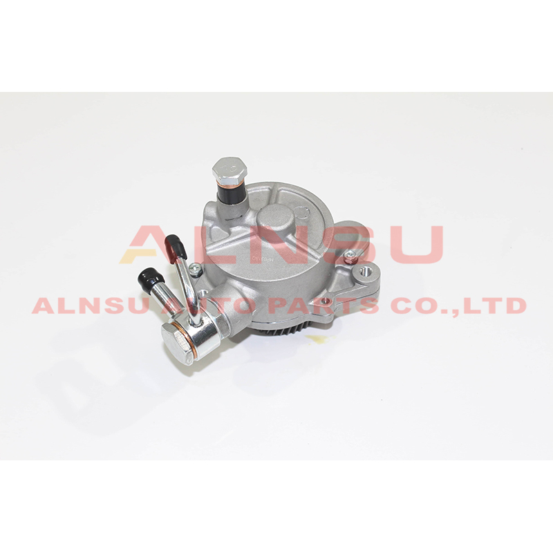 Vacuum pump for 14650-7T401 14650-7T40A D22 Y61 TD25 TD27 QD32