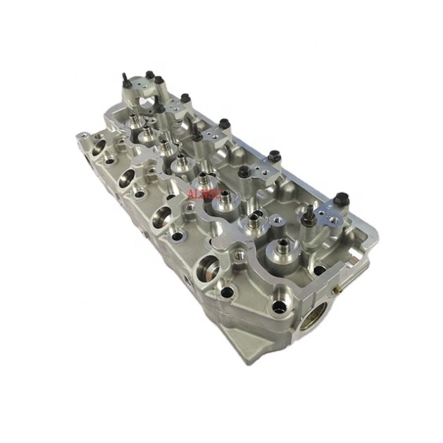 4D56 Cylinder Head FOR Mitsubishi Pajero L200 MD303750