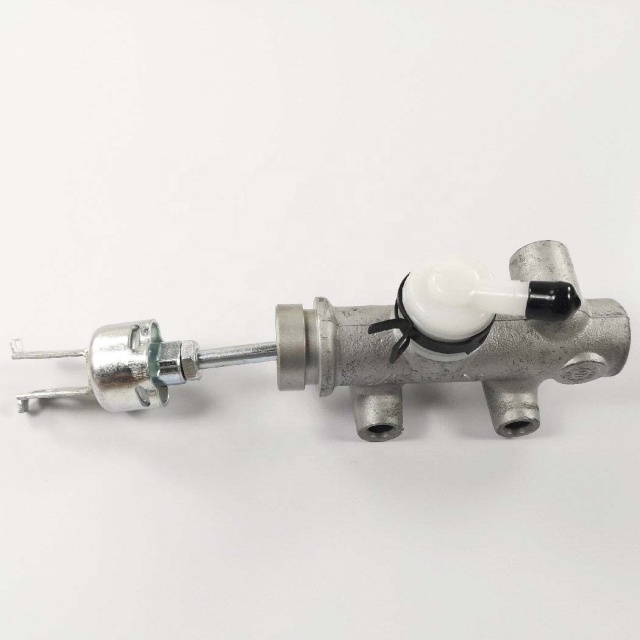 Cilindro maestro de embrague para 31420-60050 FZJ78 GRJ78 HZJ78