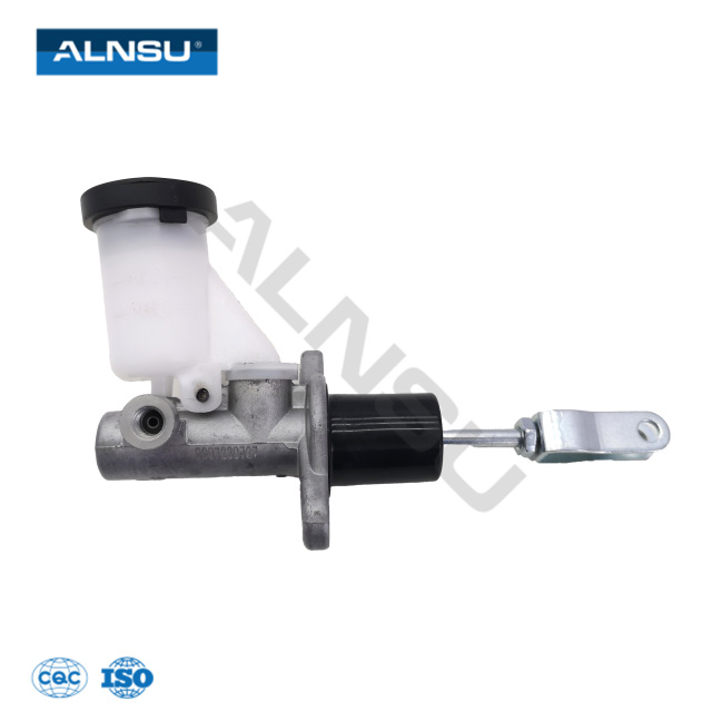 Cilindro maestro de embrague de alta calidad para NISSAN D22 KA24 A32 TD25 P27 30610-P2700 30610-P2710 30610-2S600 30610-1S756