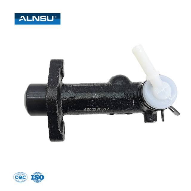 Cilindro maestro de embrague para Isuzu NPR NKR 8944472080