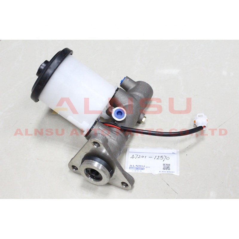 Brake master cylinder for 47201-12620 4720112620 ST171 cylinder
