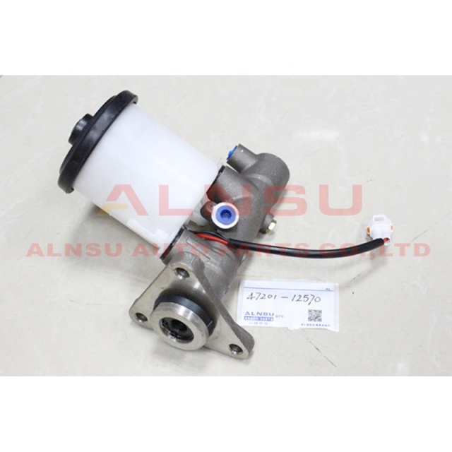 Brake master cylinder for 47201-12620 4720112620 ST171 cylinder